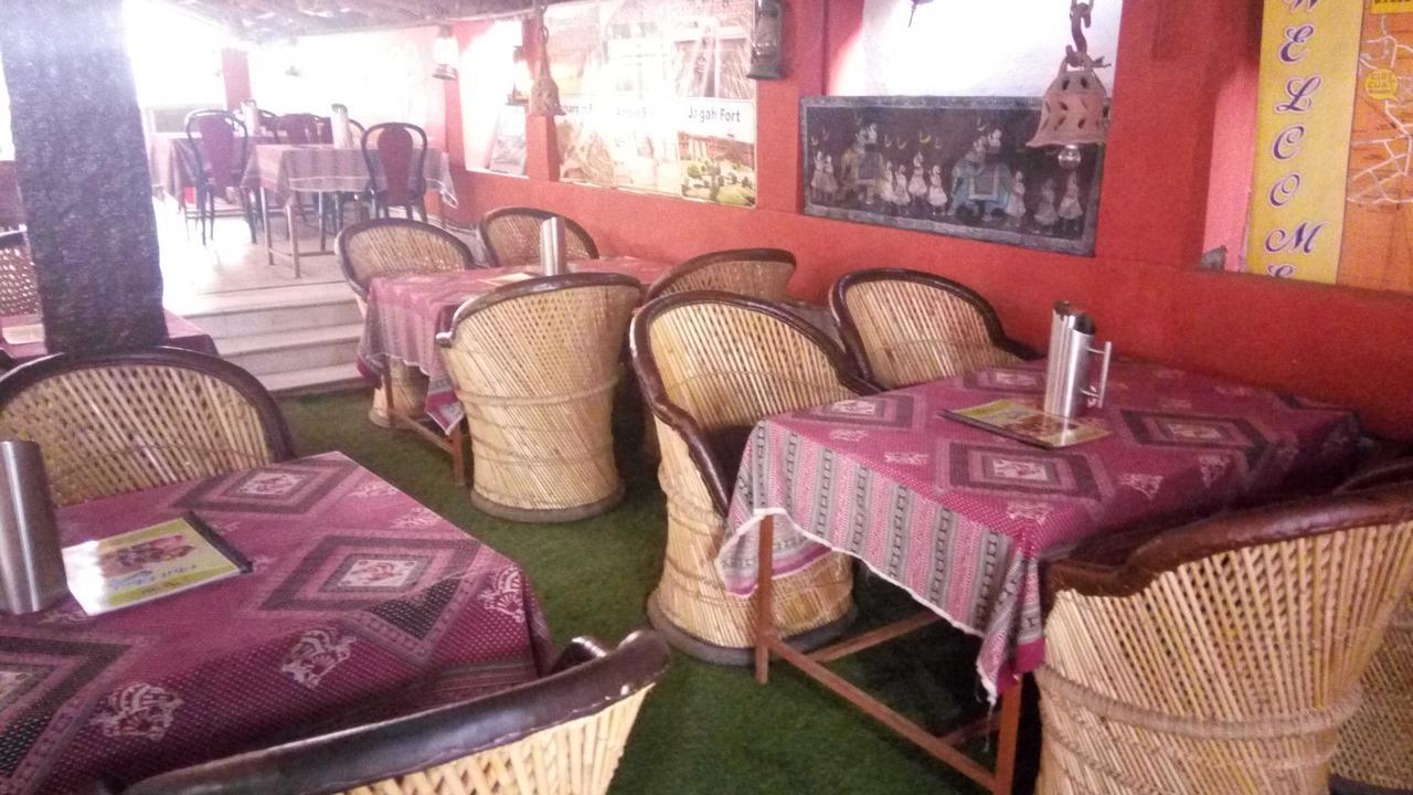 Chit Chat Guest House Jaipur Buitenkant foto