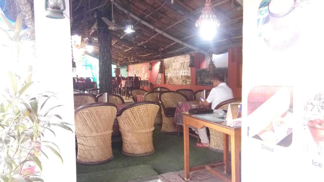 Chit Chat Guest House Jaipur Buitenkant foto