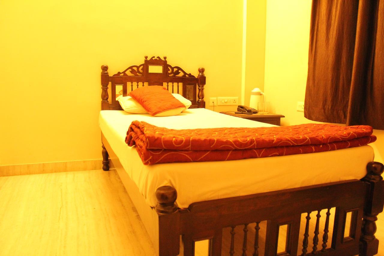 Chit Chat Guest House Jaipur Buitenkant foto