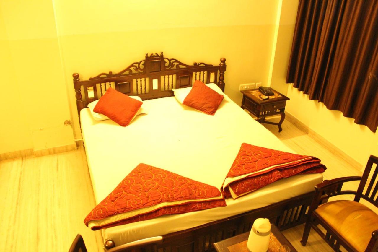 Chit Chat Guest House Jaipur Buitenkant foto