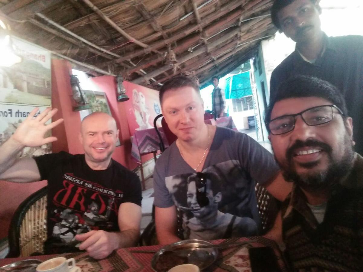 Chit Chat Guest House Jaipur Buitenkant foto