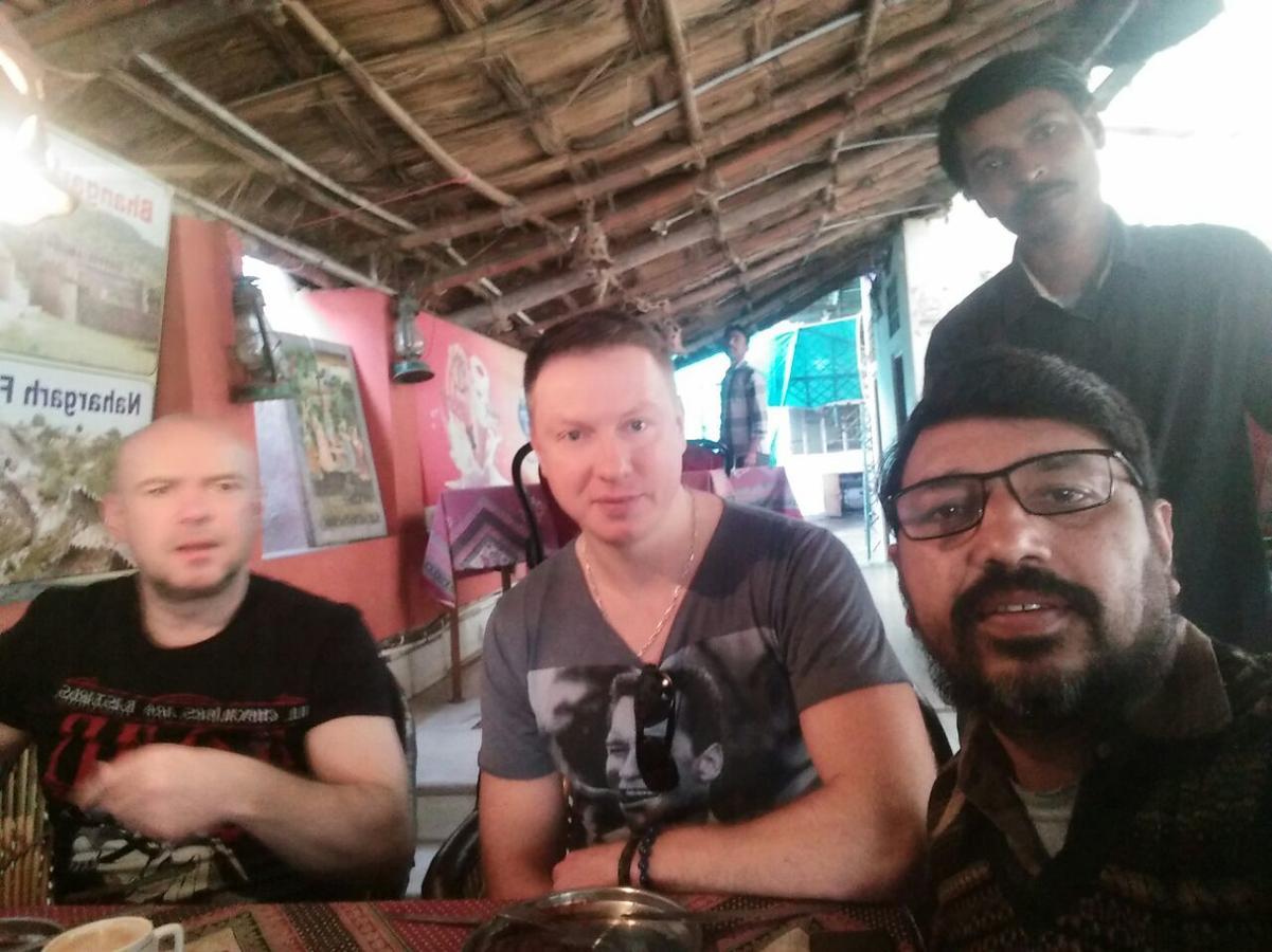 Chit Chat Guest House Jaipur Buitenkant foto