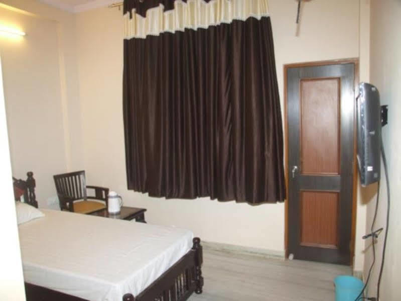 Chit Chat Guest House Jaipur Buitenkant foto